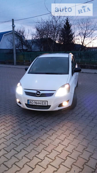 Opel Zafira