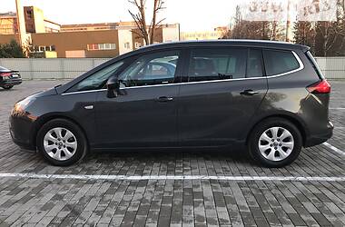 Минивэн Opel Zafira 2015 в Луцке