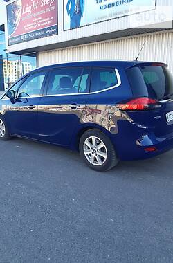 Универсал Opel Zafira 2013 в Ковеле