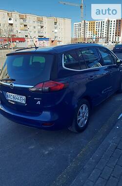 Универсал Opel Zafira 2013 в Ковеле