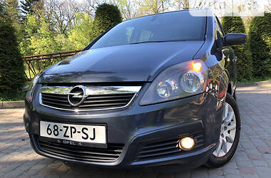 Мінівен Opel Zafira 2007 в Дрогобичі