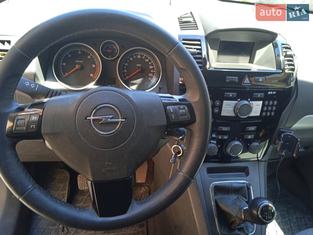 2010 Opel Zafira - мініатюра 16