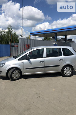 Минивэн Opel Zafira 2009 в Луцке