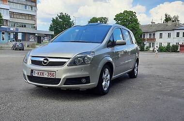 Мінівен Opel Zafira 2007 в Рівному