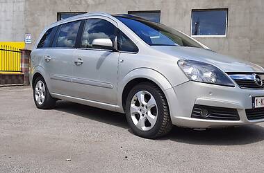 Мінівен Opel Zafira 2007 в Рівному