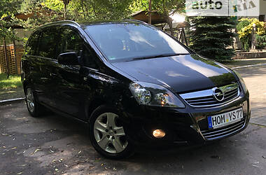 Минивэн Opel Zafira 2011 в Дрогобыче