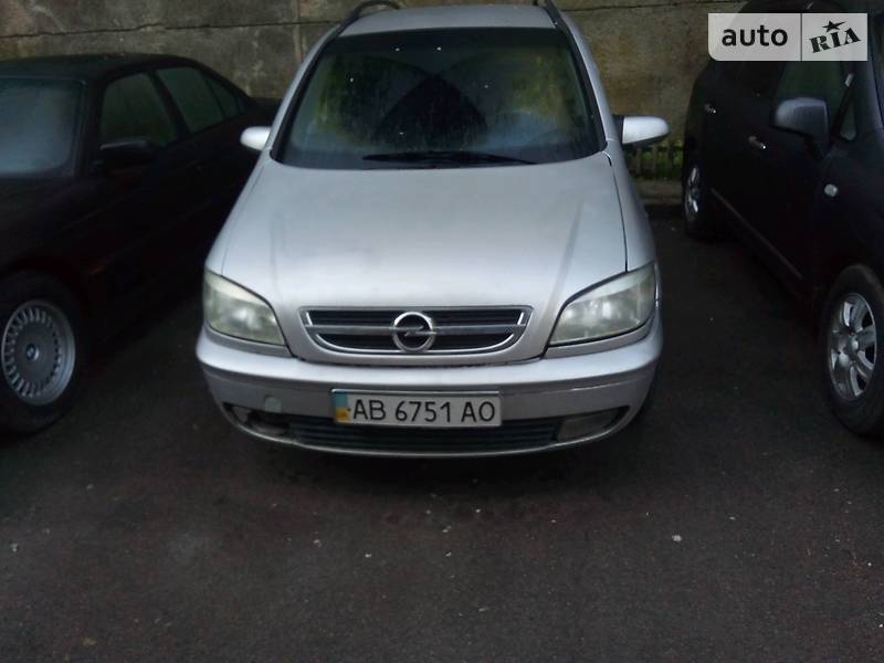 Универсал Opel Zafira 2002 в Львове