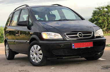 Мінівен Opel Zafira 2004 в Дрогобичі