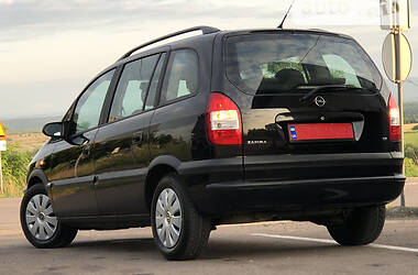 Мінівен Opel Zafira 2004 в Дрогобичі