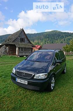 Минивэн Opel Zafira 2001 в Ивано-Франковске