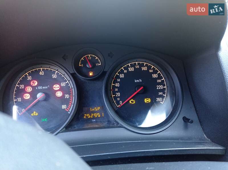 Мінівен Opel Zafira 2006 в Романіву фото 9 Мінівен Opel Zafira 2006 в Романіву