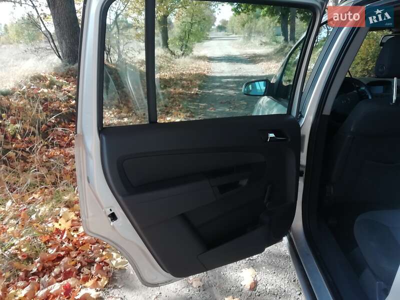 Мінівен Opel Zafira 2007 в Бердичеві