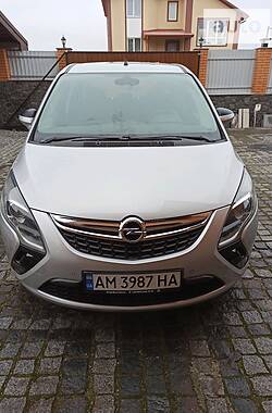 Минивэн Opel Zafira 2014 в Житомире