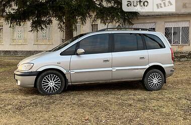 Минивэн Opel Zafira 2005 в Черновцах