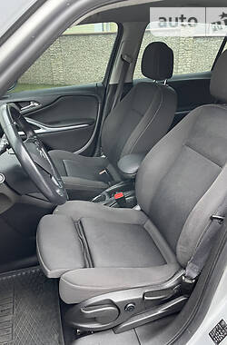 Універсал Opel Zafira 2018 в 