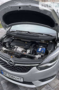 Універсал Opel Zafira 2018 в 