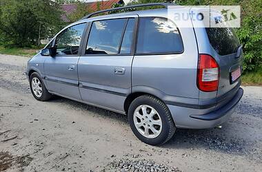 Универсал Opel Zafira 2004 в Полтаве