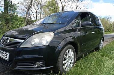 Минивэн Opel Zafira 2006 в Прилуках