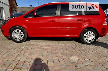 Минивэн Opel Zafira 2011 в Тернополе