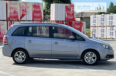 Минивэн Opel Zafira 2006 в Первомайске