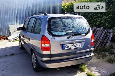 Мінівен Opel Zafira 2000 в Києві