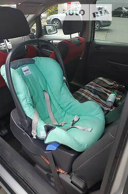 Минивэн Opel Zafira 2012 в 