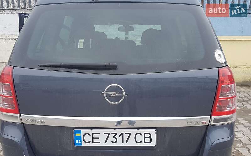 Минивэн Opel Zafira 2008 в Черновцах