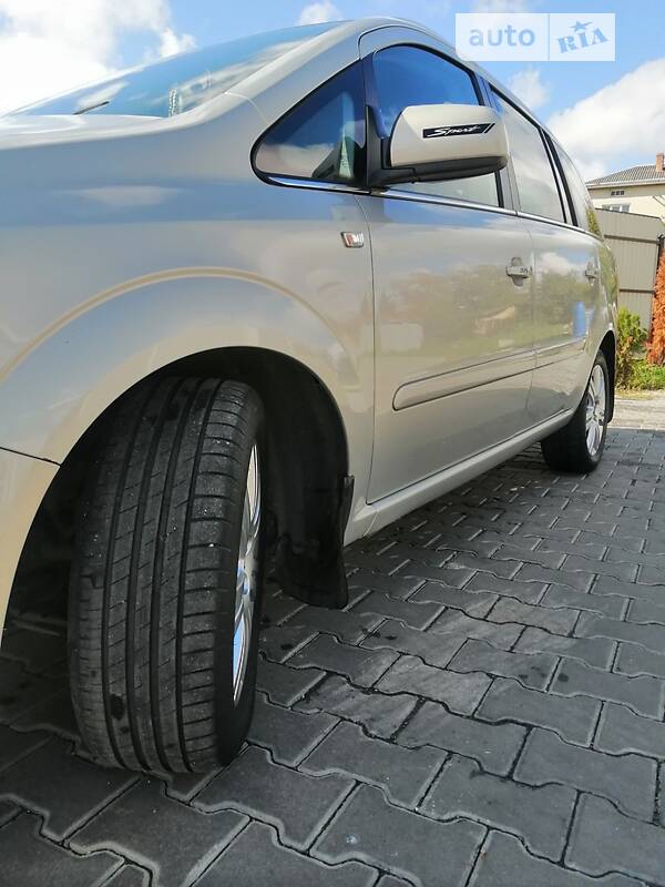 Минивэн Opel Zafira 2011 в Дрогобыче