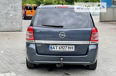 Минивэн Opel Zafira 2008 в Коломые