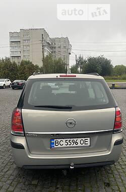 Минивэн Opel Zafira 2005 в Львове
