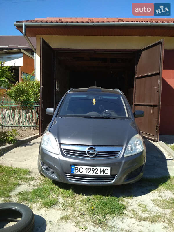 Opel Zafira 2009