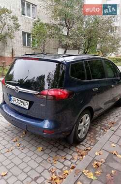 Минивэн Opel Zafira 2012 в Львове