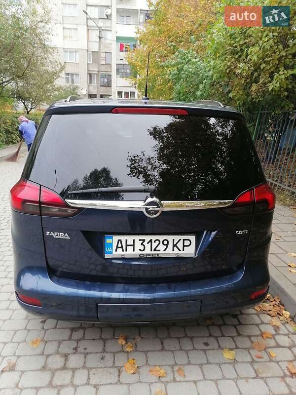 Минивэн Opel Zafira 2012 в Львове
