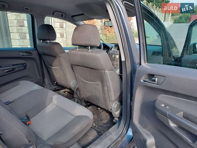 Мінівен Opel Zafira 2006 в Рівному фото 12 Мінівен Opel Zafira 2006 в Рівному