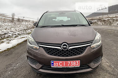 Минивэн Opel Zafira 2017 в Тернополе