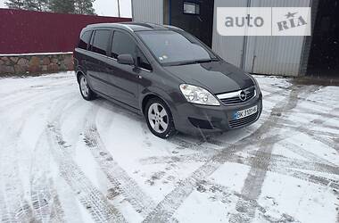 Минивэн Opel Zafira 2009 в Сарнах