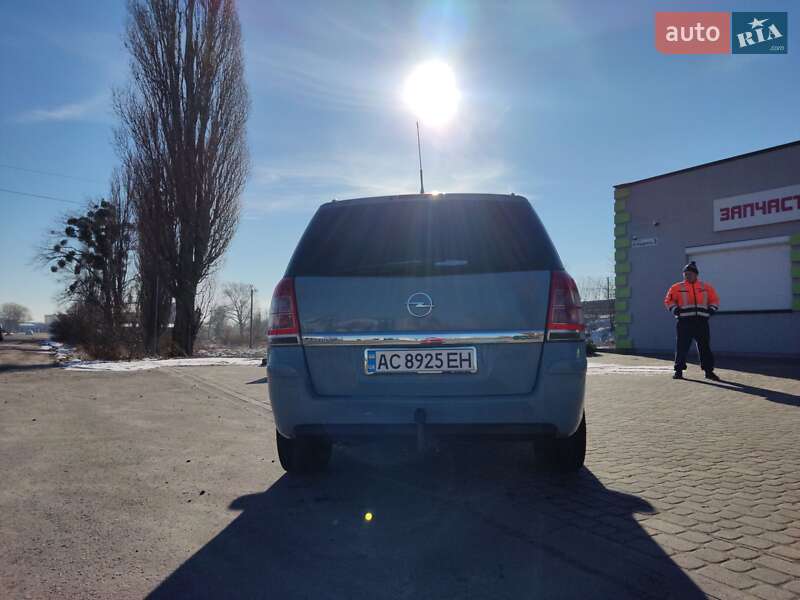 Минивэн Opel Zafira 2008 в Ковеле