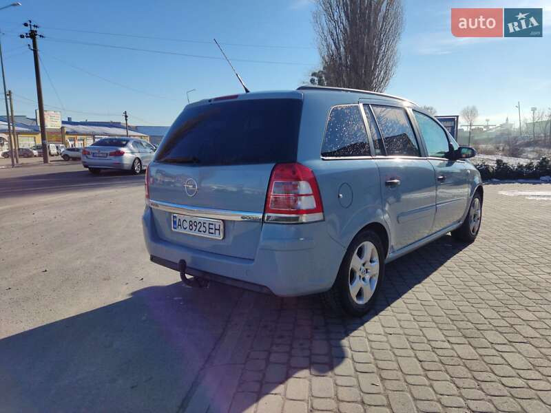 Минивэн Opel Zafira 2008 в Ковеле