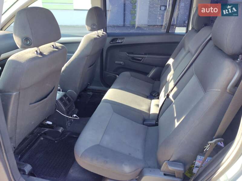 Минивэн Opel Zafira 2008 в Ковеле
