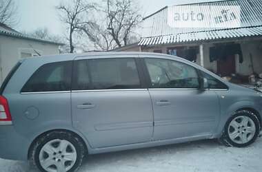 Минивэн Opel Zafira 2011 в Гусятине