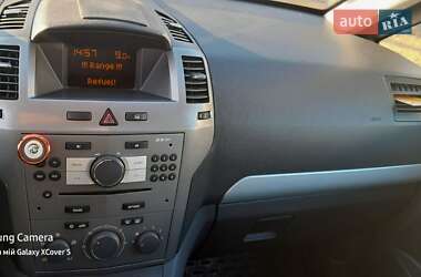 Минивэн Opel Zafira 2007 в 