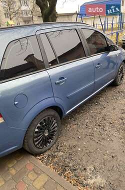 Минивэн Opel Zafira 2008 в Костополе