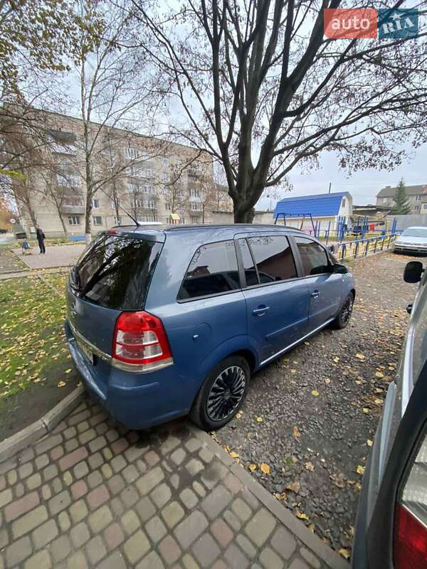 Мінівен Opel Zafira 2008 в Костопілі