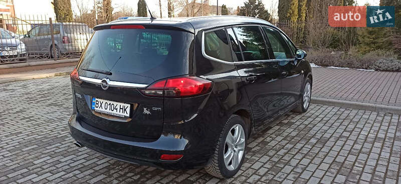 Мінівен Opel Zafira 2011 в Старокостянтинові