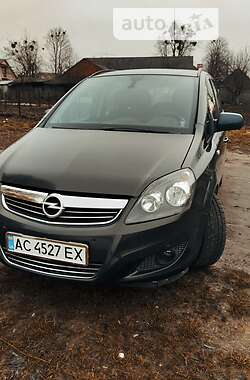 Минивэн Opel Zafira 2012 в Горохове