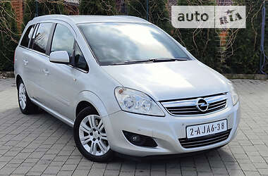 Минивэн Opel Zafira 2011 в Стрые