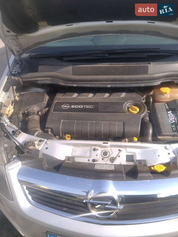 Мінівен Opel Zafira 2007 в Запоріжжі