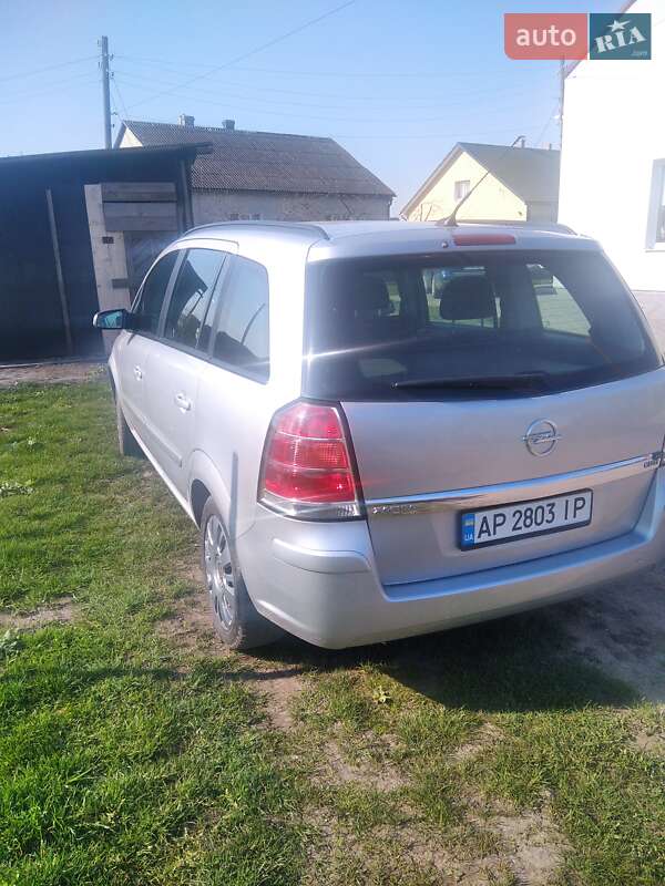 Мінівен Opel Zafira 2007 в Запоріжжі