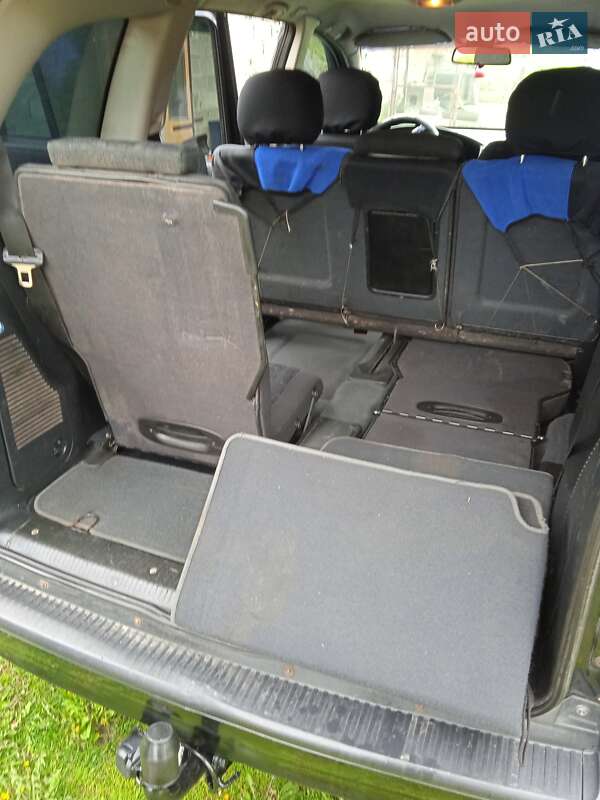 Минивэн Opel Zafira 2001 в Львове