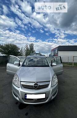 Минивэн Opel Zafira 2008 в Костополе